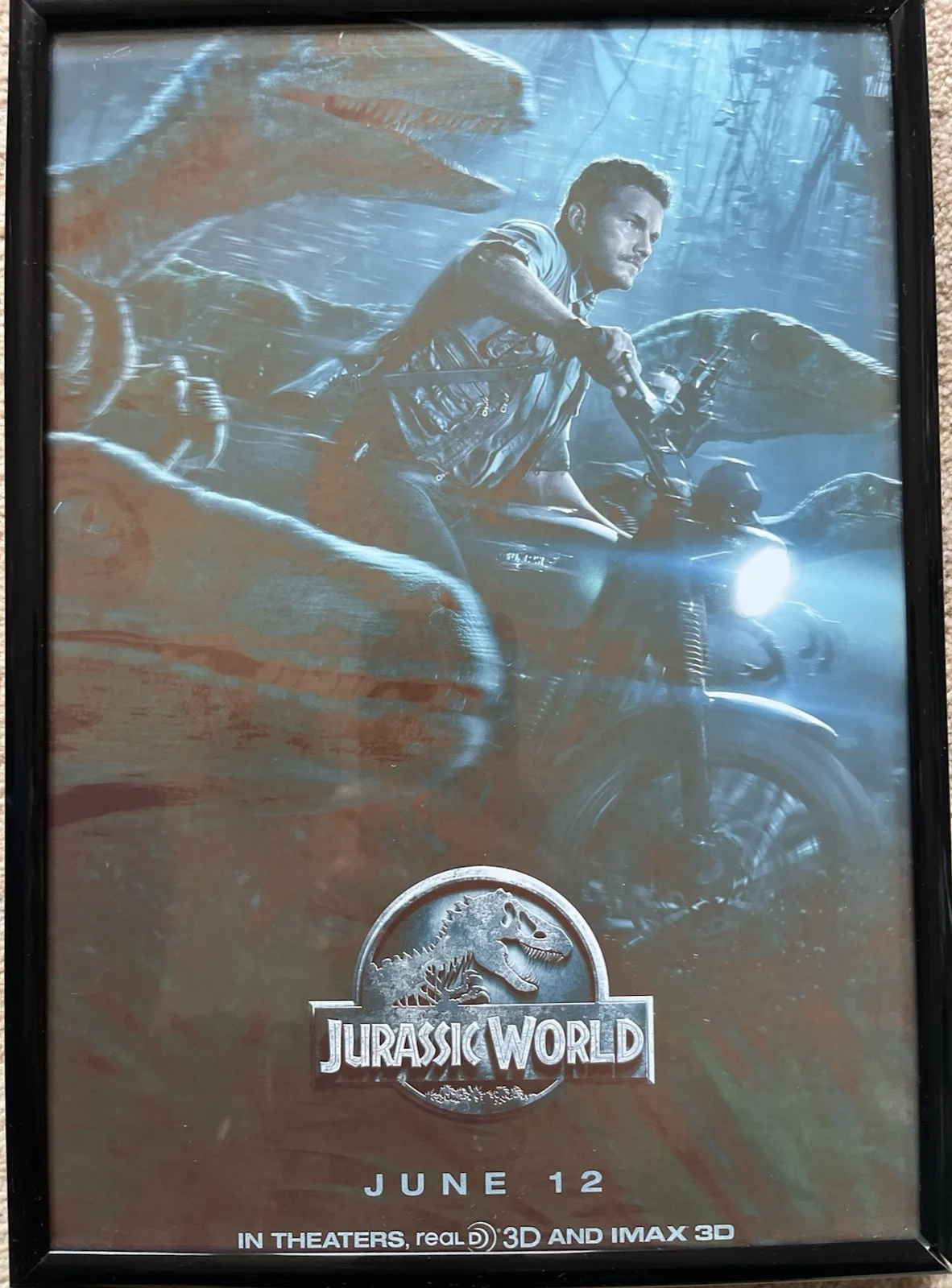 Jurassic World Movie Poster Framed A4 Chris Pratt Velociraptor Scene June 12, изображение 2