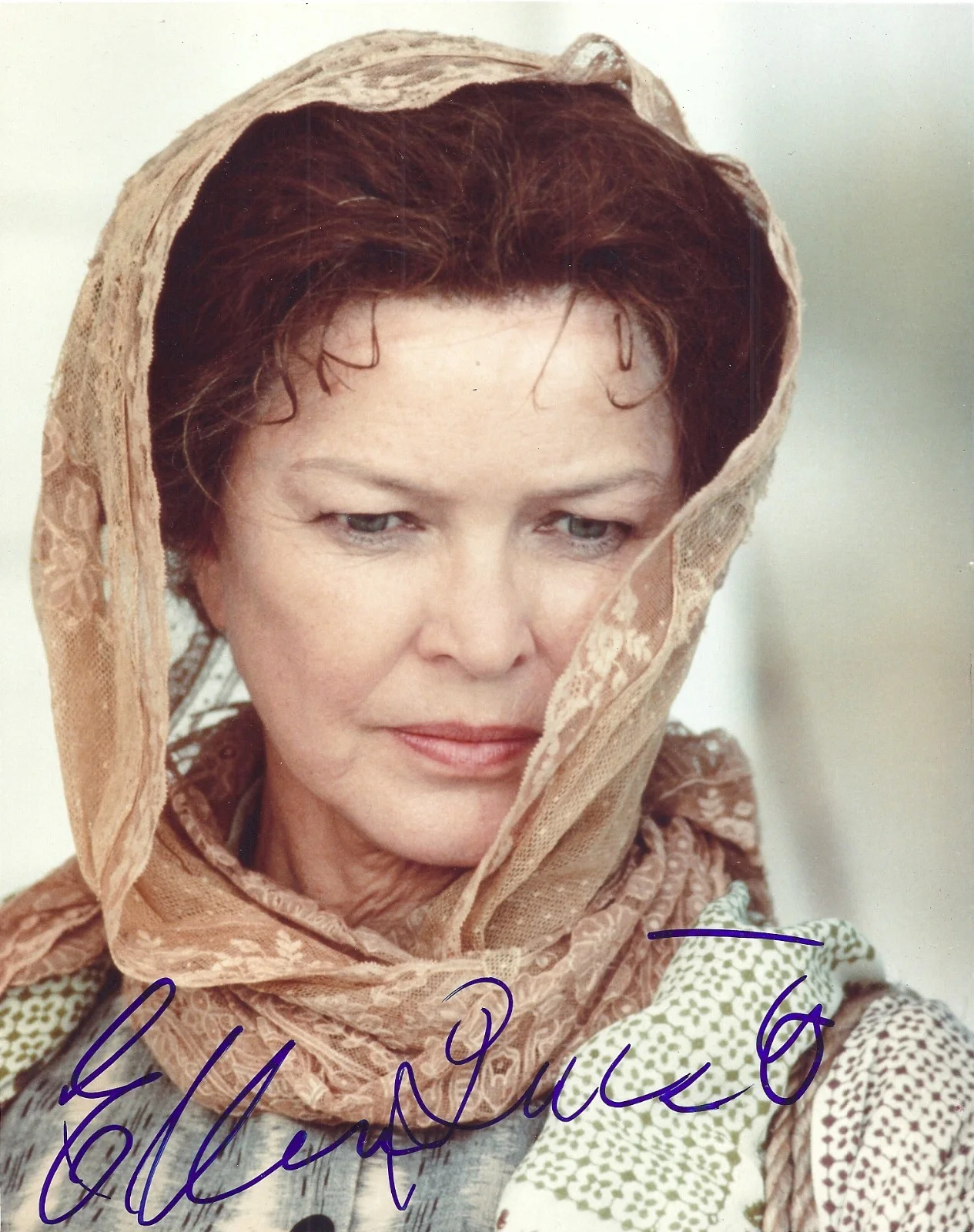 Ellen Burstyn — Ellen Burstyn Autographed 8": X 10" Color:Photo