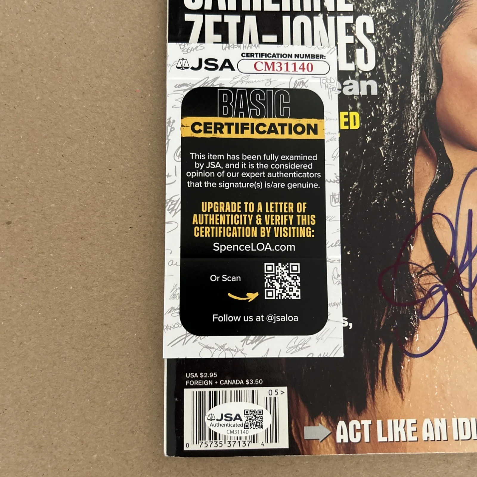 1999-Catherine Zeta-Jones Signed In-Person "DETAILS" Magazine JSA COA, изображение 3