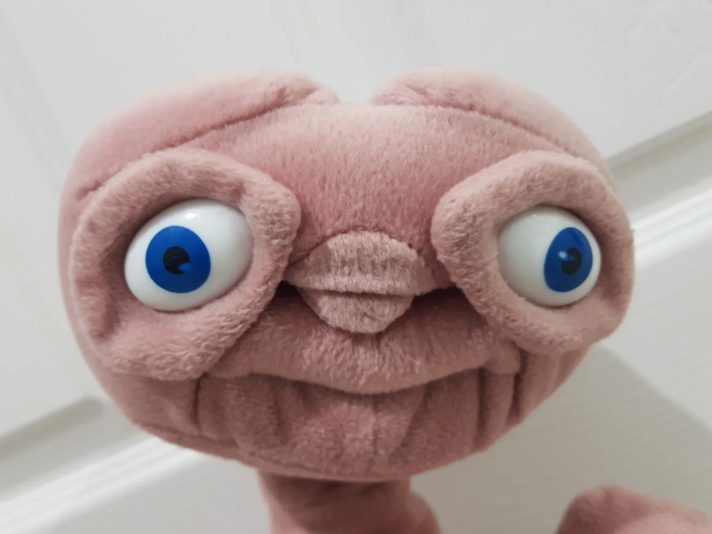 E.T PLUSH - UNIVERSAL STUDIOS HOLLYWOOD & FLORIDA SOFT TOY - SEE DESCRIPTION, image 3