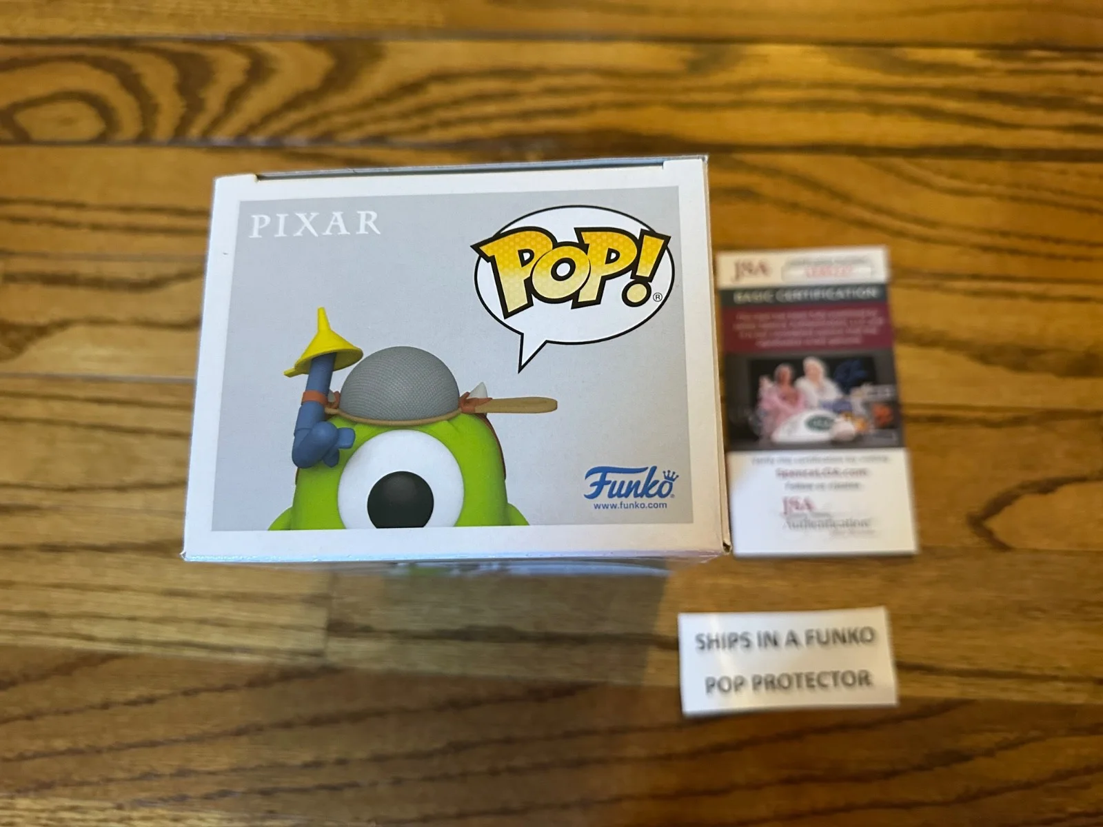 Billy Crystal — Funko Pop Disney Pixar Monsters "Mike Wazowski" #1155 Billy Crystal Signed JSA, image 5