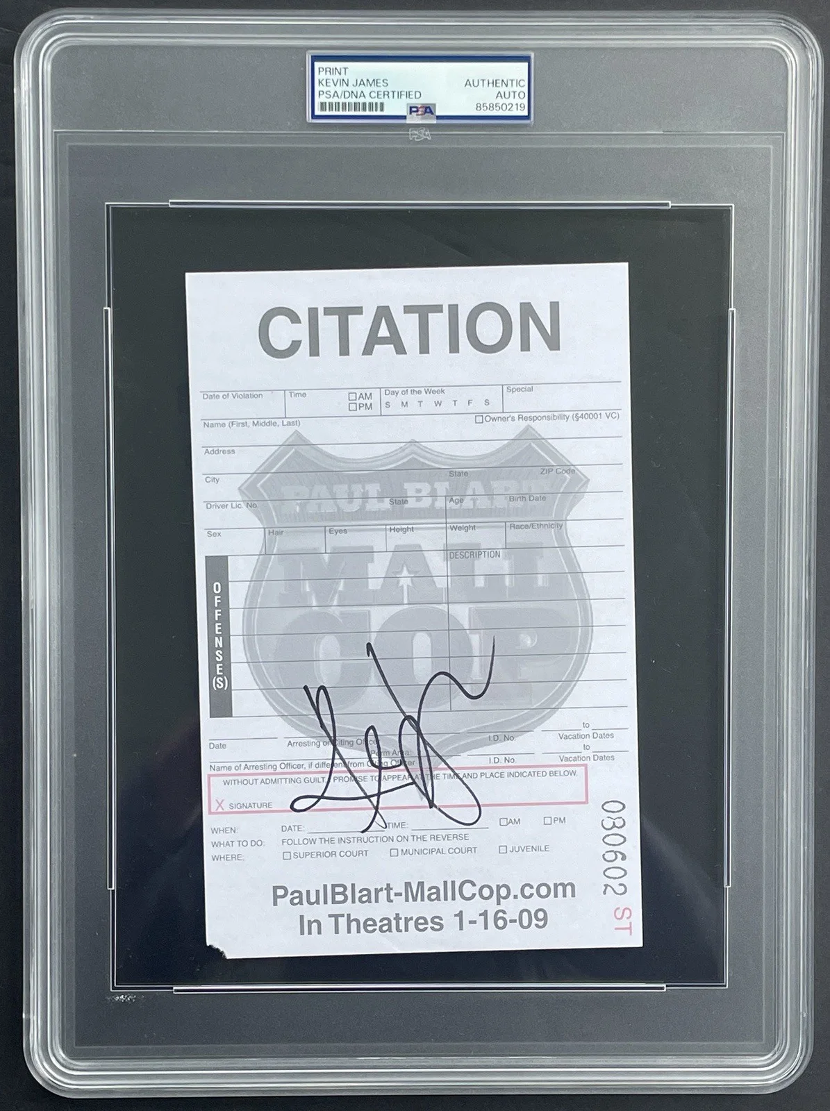 Kevin James — Kevin James Signed Autographed Paul Blart Mall Cop Citation Prop Psa/Dna Slabbed