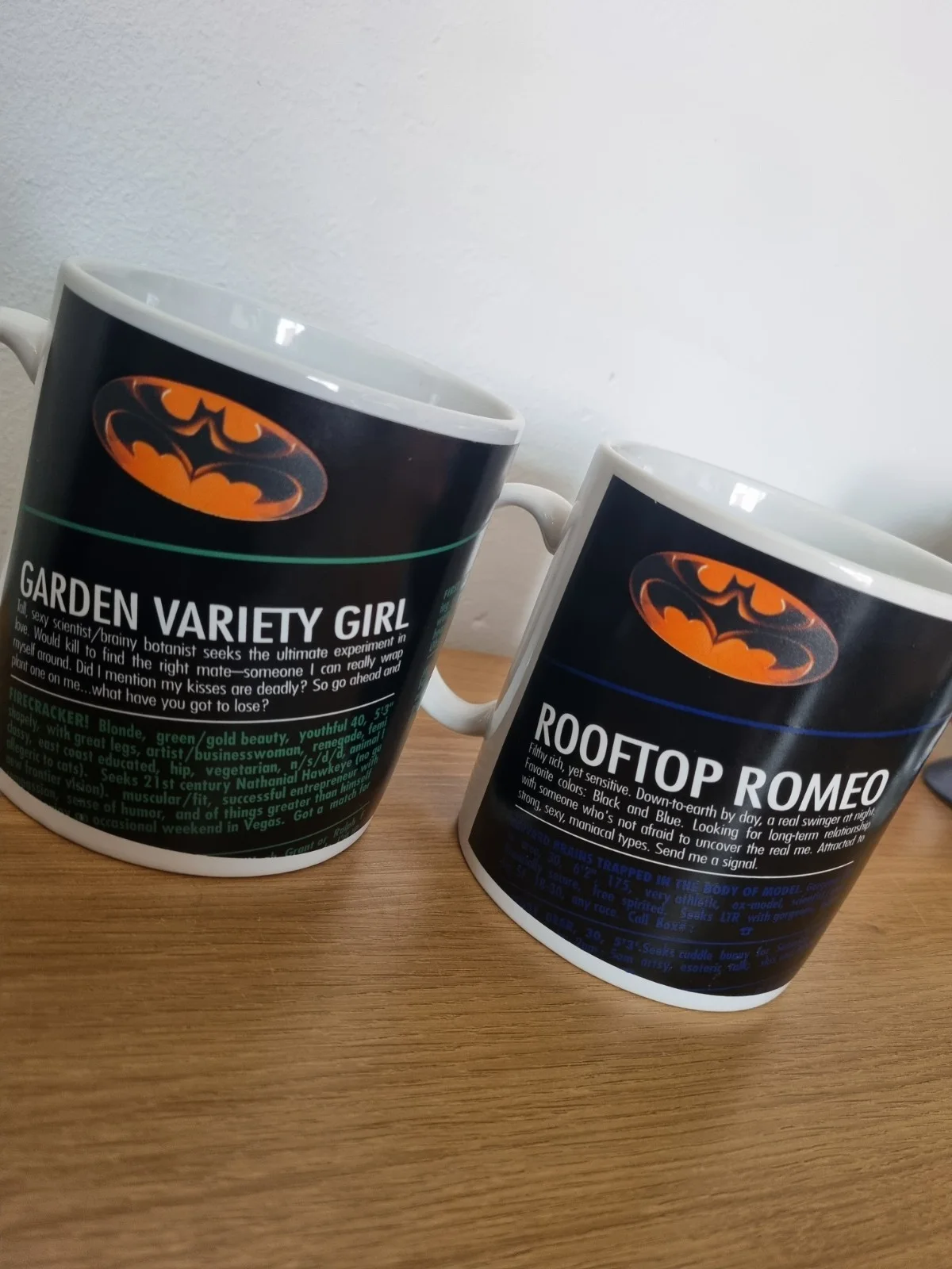 Vintage 1997 Batman & Poison Ivy Warner Bros Studio Store Mug Set DC Comics, изображение 2