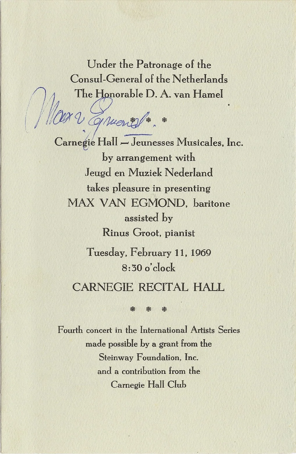 Max Van Egmond Signed 1969 Carnegie Recital Hall Program And Biography, image 2