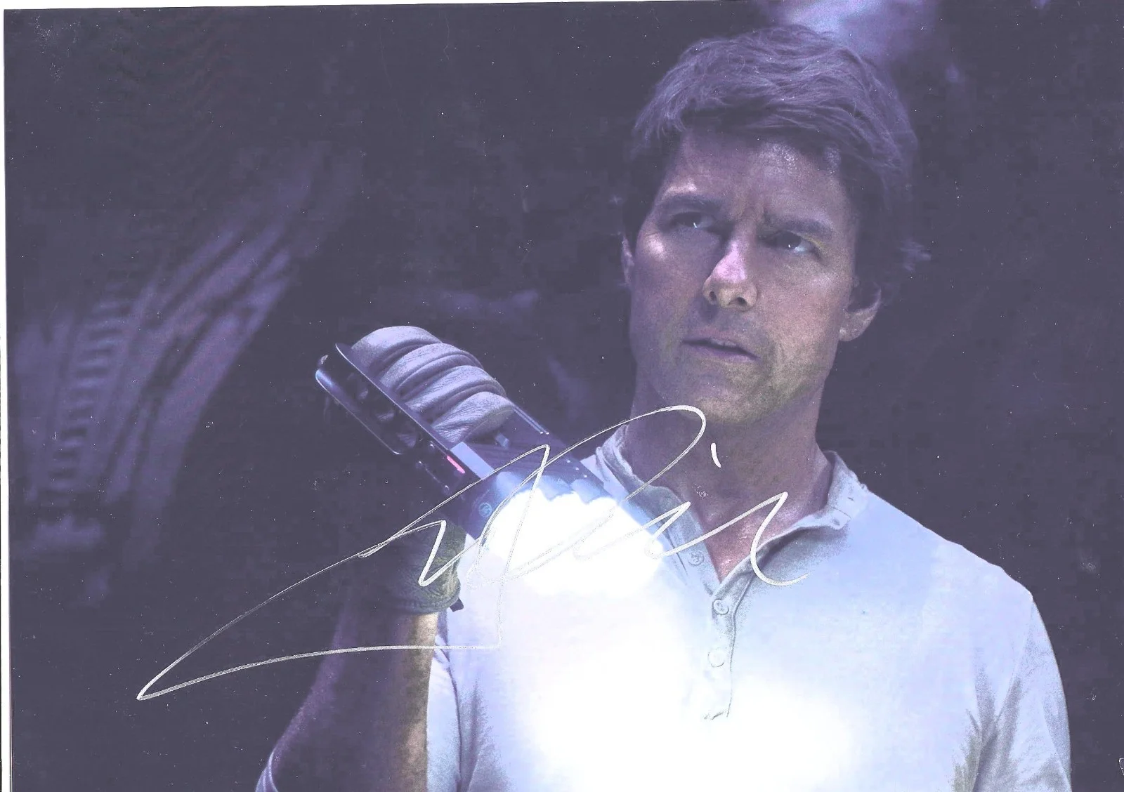 Tom Cruise — Tom Cruise Signed ... TOP GUN, Mission Impossible, EDGE OF TOMORROW w. COA