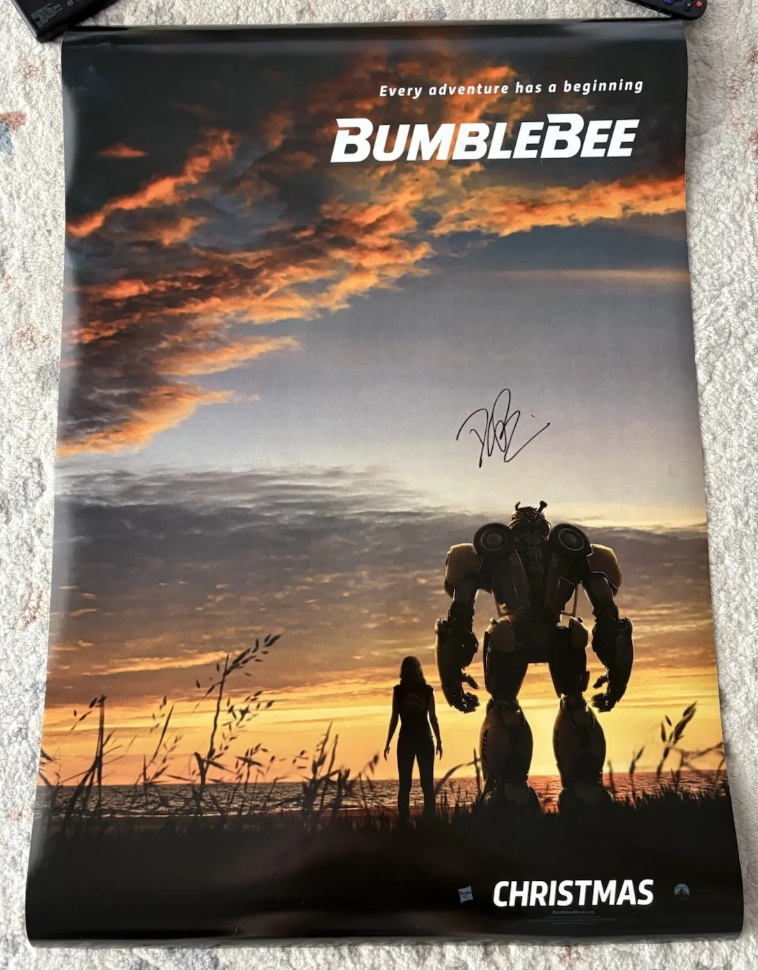Dylan O'Brien — Dylan O'Brien Signed Autograph Bumblebee FULL SIZE DS Original Movie Poster JSA!, image 2