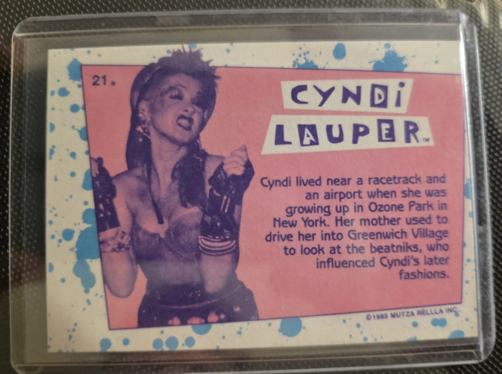 1985 Topps Cyndi Lauper Girls Wanna have Fun Signed Auto Trading Card Autograph, изображение 2