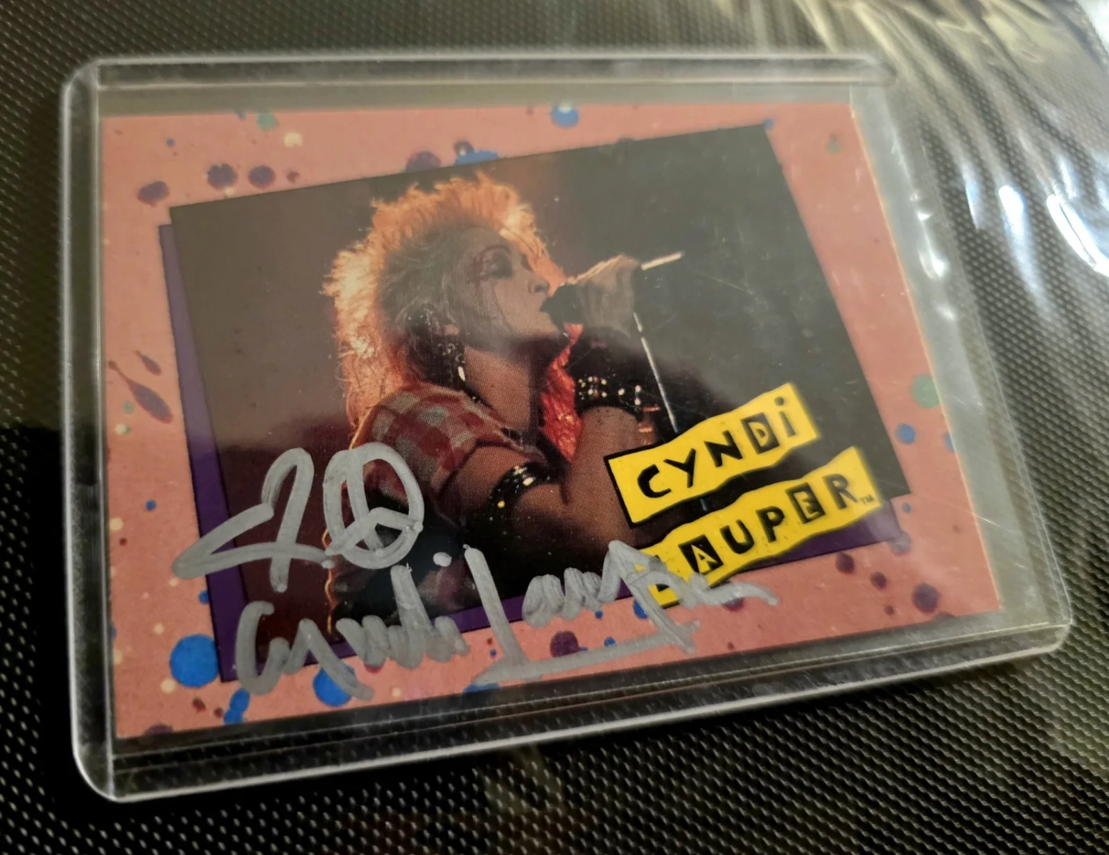1985 Topps Cyndi Lauper Girls Wanna have Fun Signed Auto Trading Card Autograph, изображение 3