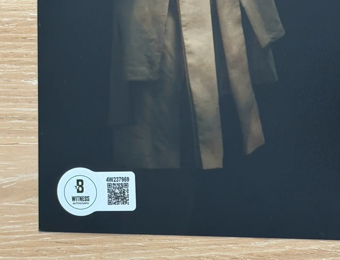 Benedict Cumberbatch — BENEDICT CUMBERBATCH SIGNED DR. STRANGE MARVEL 8X10 PHOTO BECKETT BAS 4, image 2