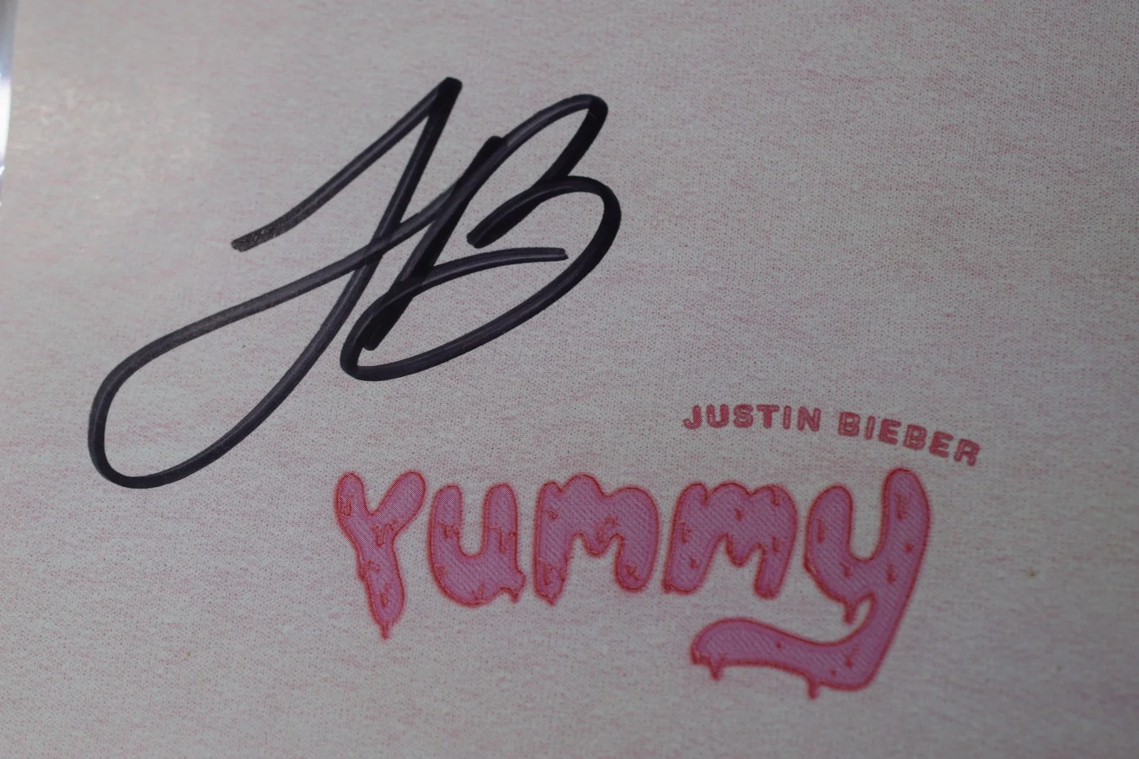 2020 Justin Bieber Signed Insert Sealed New CD Yummy, image 3