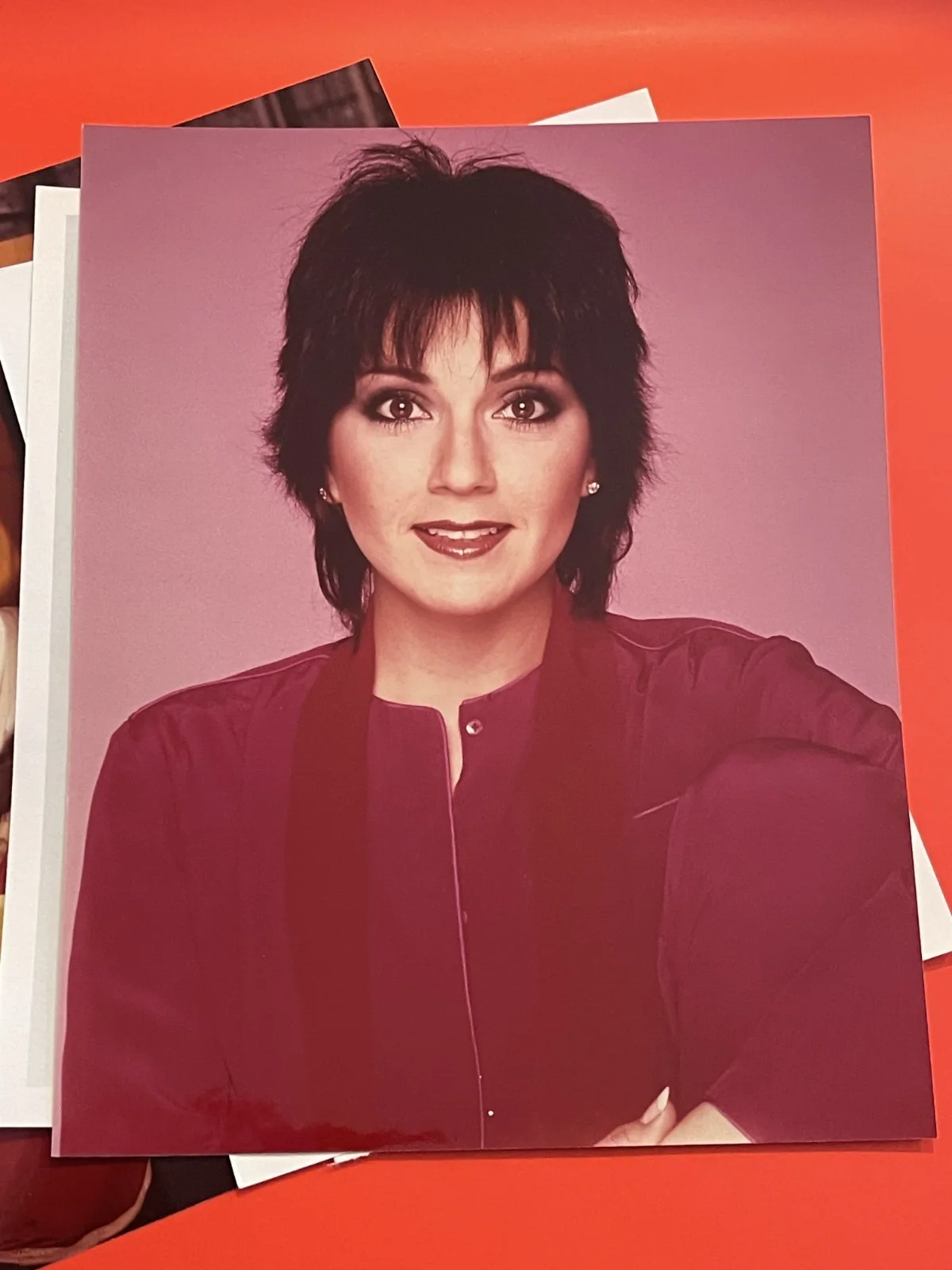 THREE'S COMPANY VINTAGE TV COLLECTION OF PHOTOS JOHN RITTER JOYCE DEWITT, изображение 4