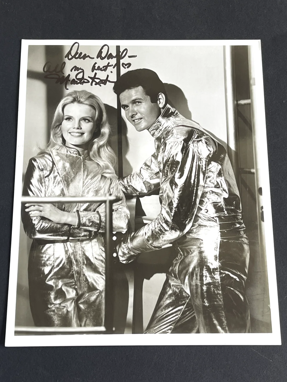 MARTA KRISTEN — LOST IN SPACE MARTA KRISTEN SIGNED PHOTO, image 2