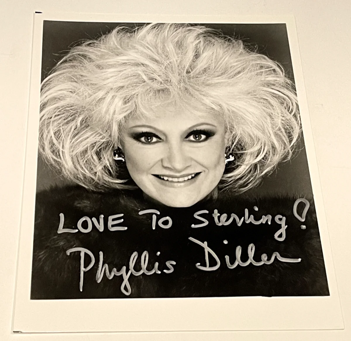 PHYLLIS DILLER — PHYLLIS DILLER SIGNED PHOTO, image 2