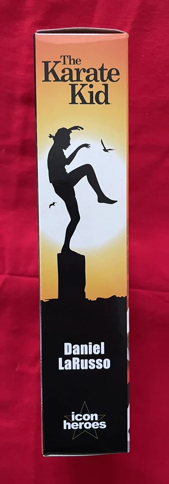 🥋 The Karate Kid - Daniel Larusso Icon Heroes 6”Action Figure Toy - Cobra Kai, image 5