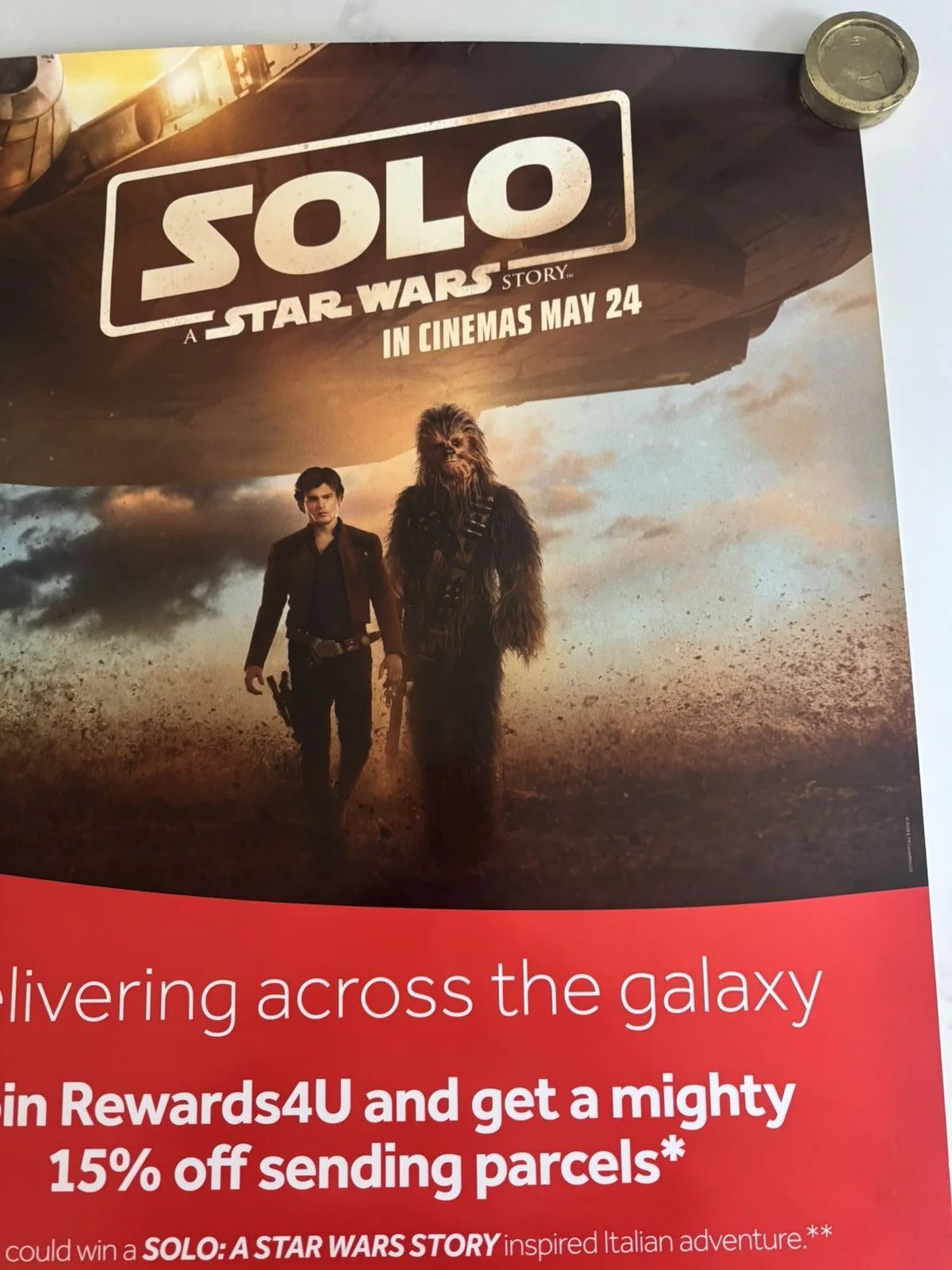 SOLO: A STAR WARS STORY - CHEWIE Rolled Parcelforce 2018 Rare, изображение 4