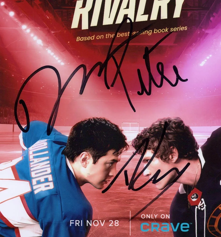 Robbie GK, Ksenia Daniela Kharlamova, Peter Peter — Robbie GK, Ksenia Kharlamova, +1 signed "HEATED RIVALRY" 8x10 Photo PROOF a COA, изображение 4