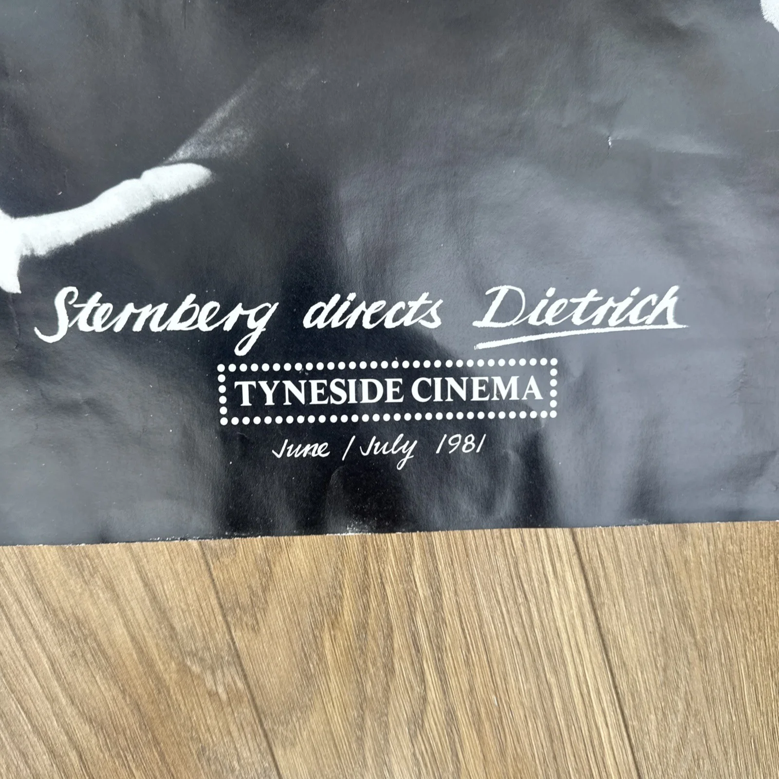 1981 Cinema Advert Tyneside Cinema Sternberg directs Dietrich, изображение 3