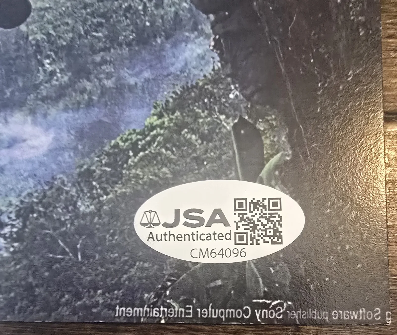 Nolan North — Nolan North signed Nathan Drake Uncharted 8x10 picture. Comes with JSA..., изображение 2