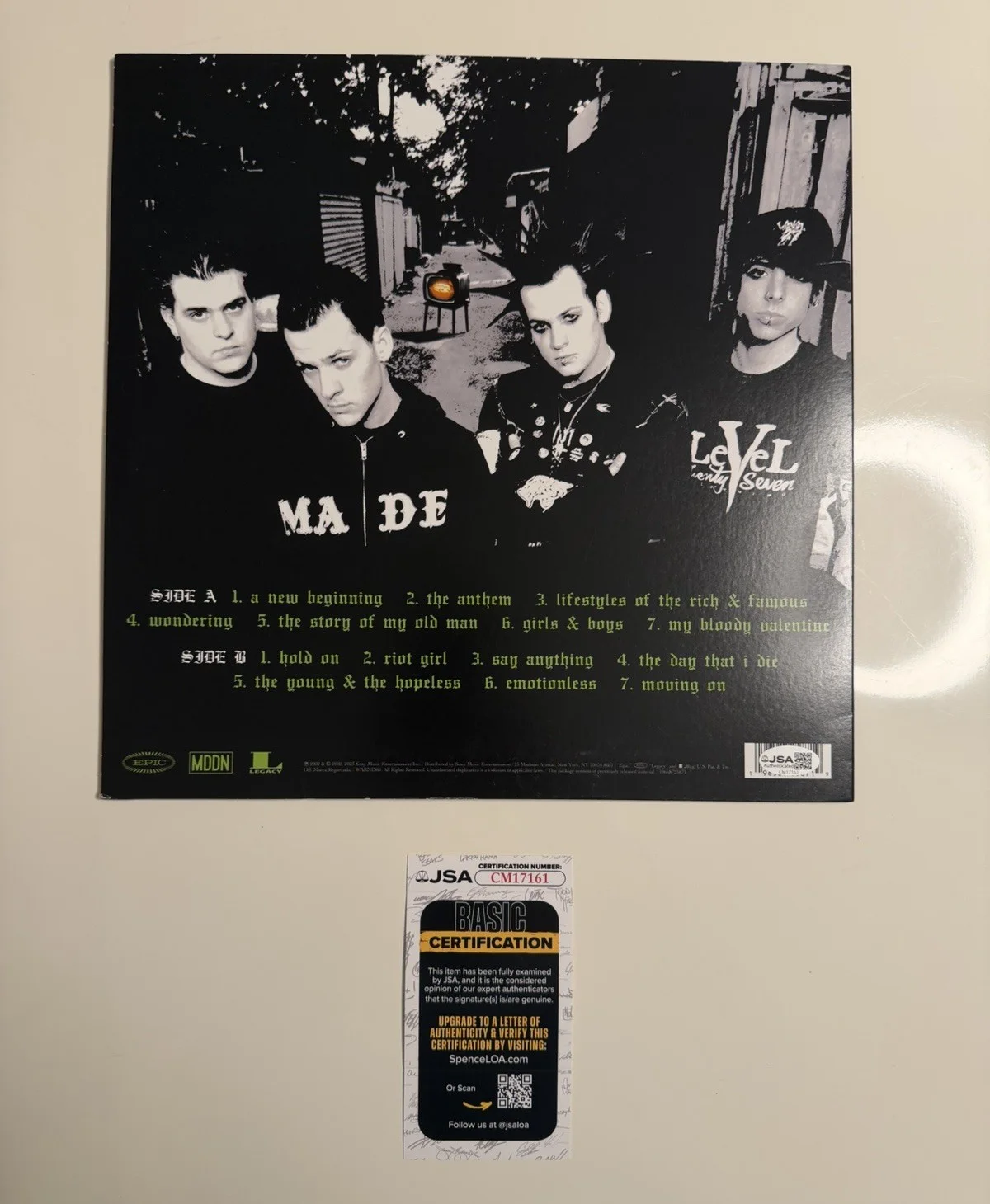 Joel Madden Autographed The Young and The Hopeless Vinyl Good Charlotte JSA COA, изображение 2