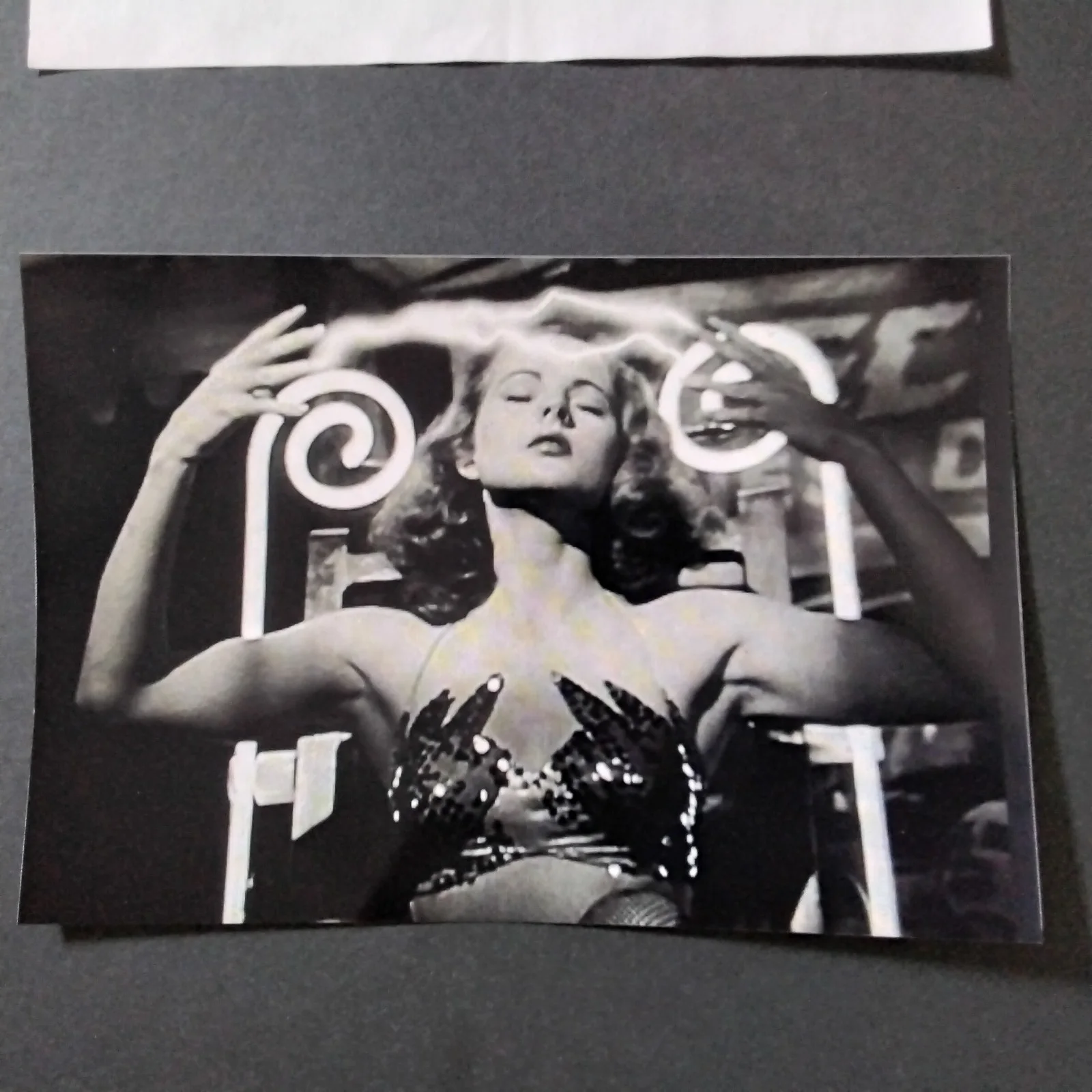Coleen Gray SIGNED Paper Photo 40s Film TV Actress Nightmare Alley Kiss of Death, изображение 5