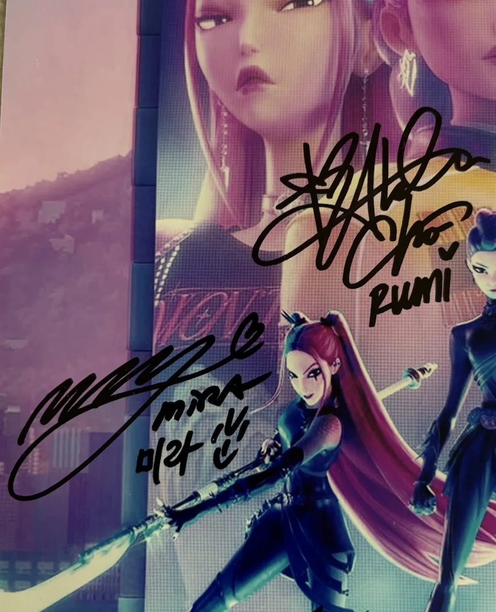 Arden Cho — KPop Demon Hunters Cast Signed 12x18 Photo Cho Hong Ji-Young Kang Appelhans JSA!, изображение 4