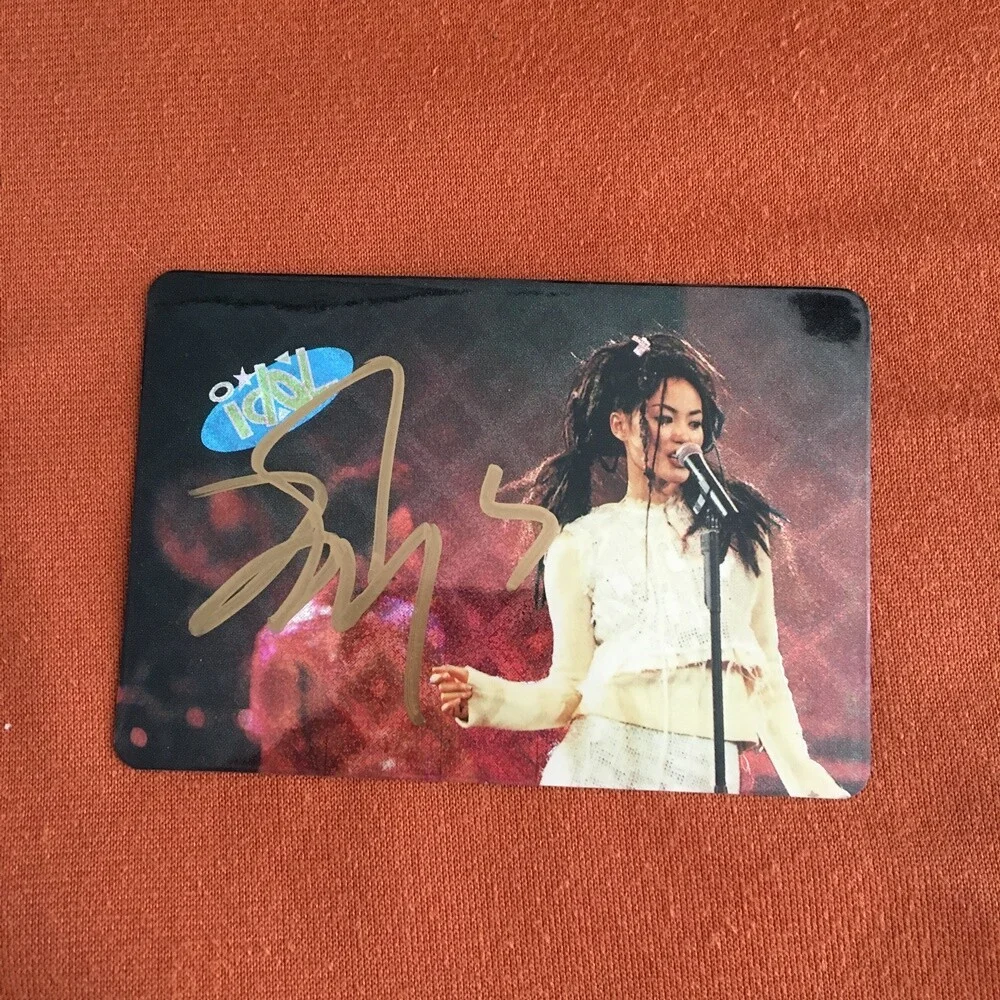 Pre-owned Faye Wong Chinese Photo card Autographed Signed 3 inches Rare 2026, изображение 4