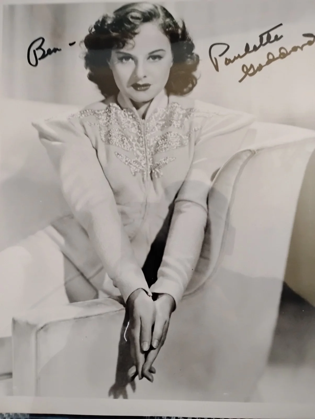 Paulette Goddard — Vintage "Modern Times"Actress :Paulette Goddard Signed Photo