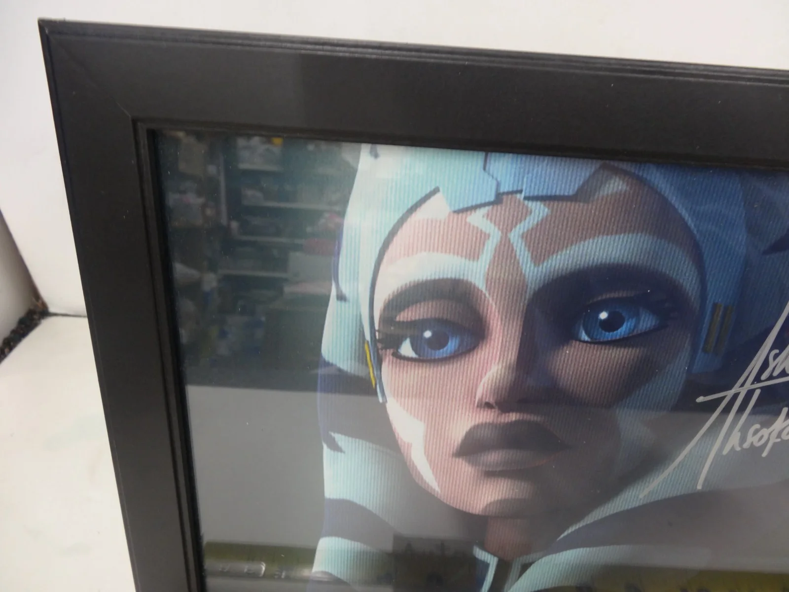 Ashley Eckstein — Ashley Eckstein Ahsoka Star Wars 8 x 10 signed autograph Topps Authentics, image 3