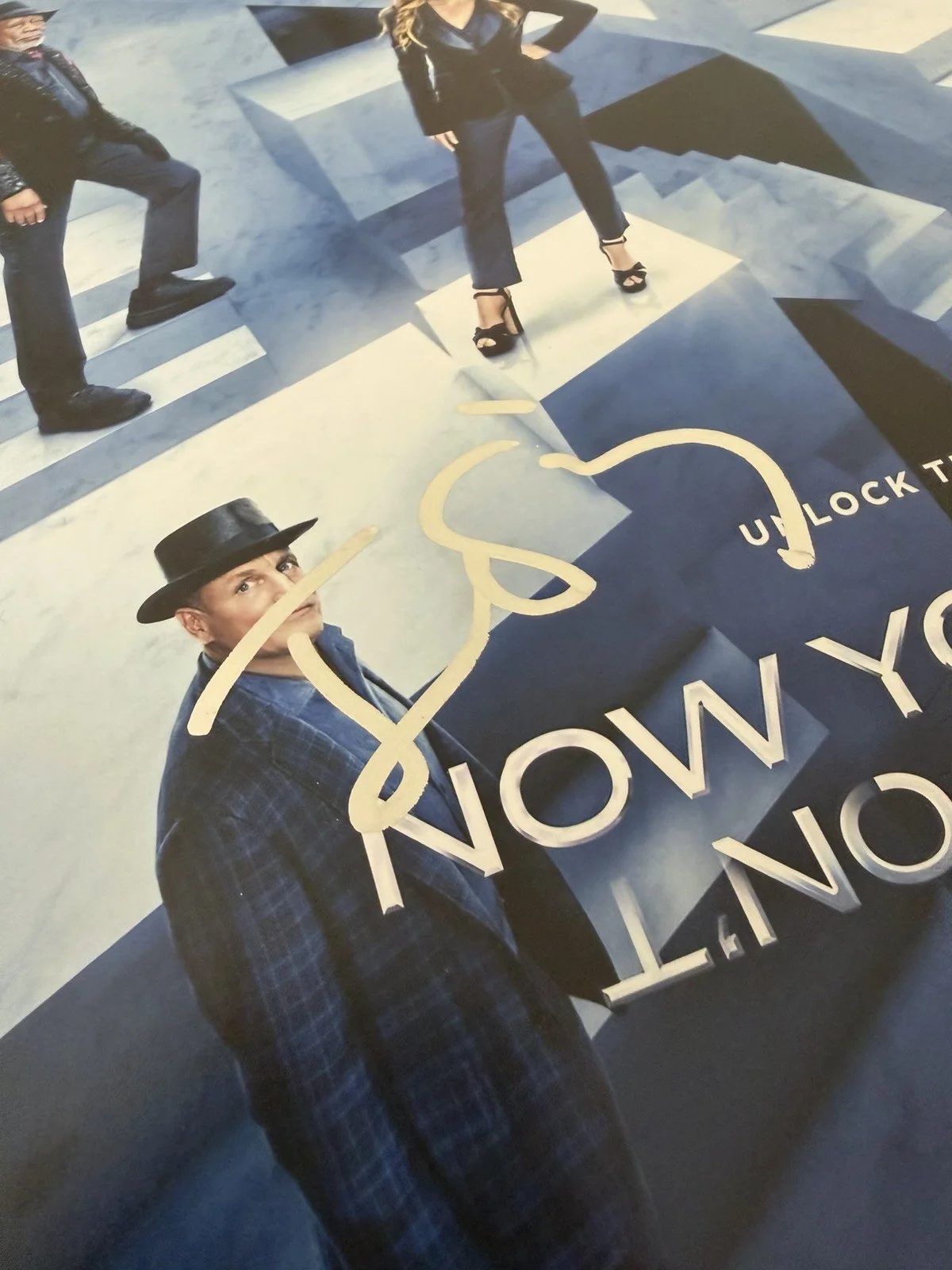 JESSE EISENBERG SIGNED ‘NOW YOU SEE ME’ 12X18 MOVIE POSTER “ATLAS” JSA COA, изображение 3