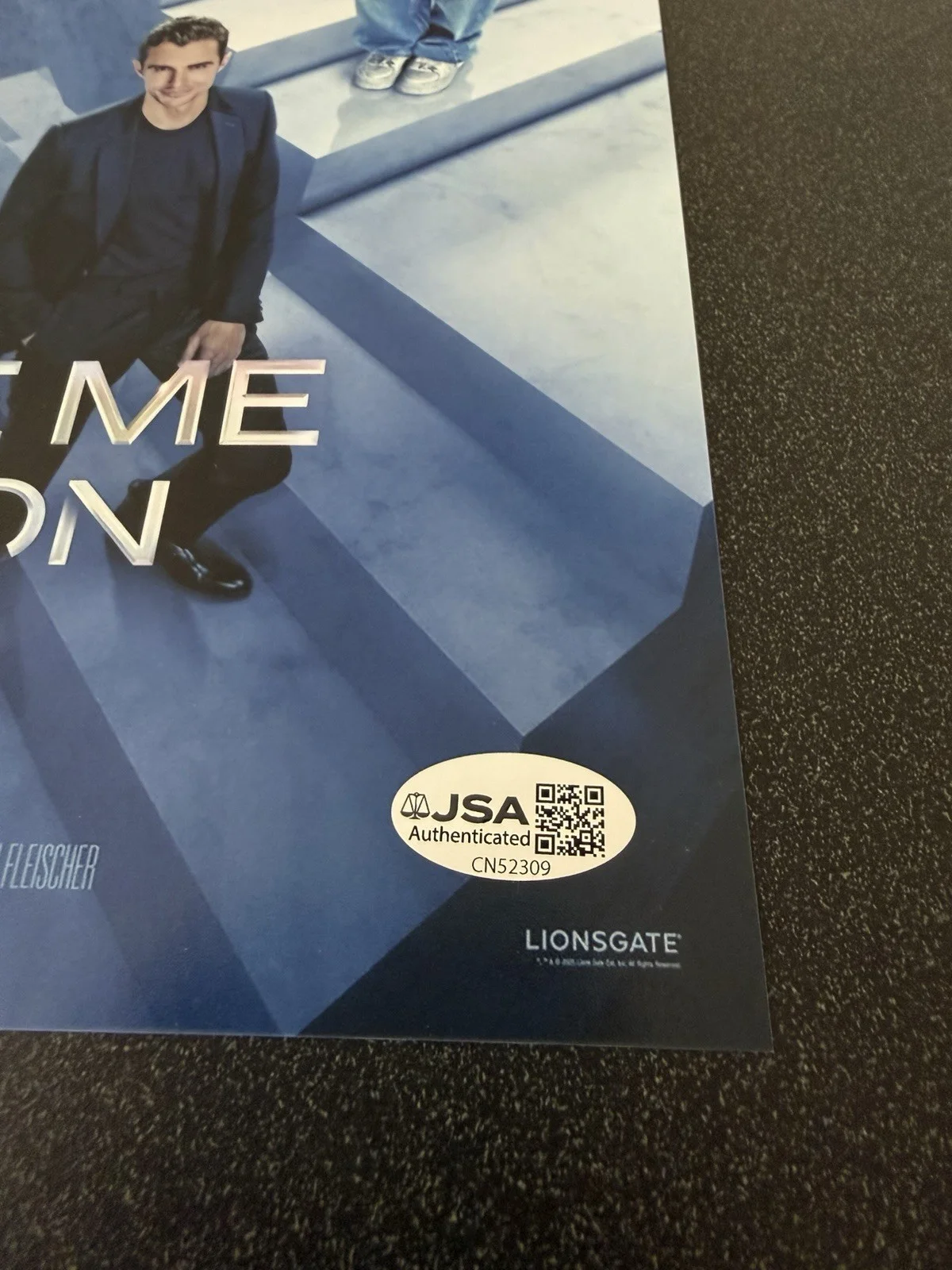 JESSE EISENBERG SIGNED ‘NOW YOU SEE ME’ 12X18 MOVIE POSTER “ATLAS” JSA COA, изображение 4