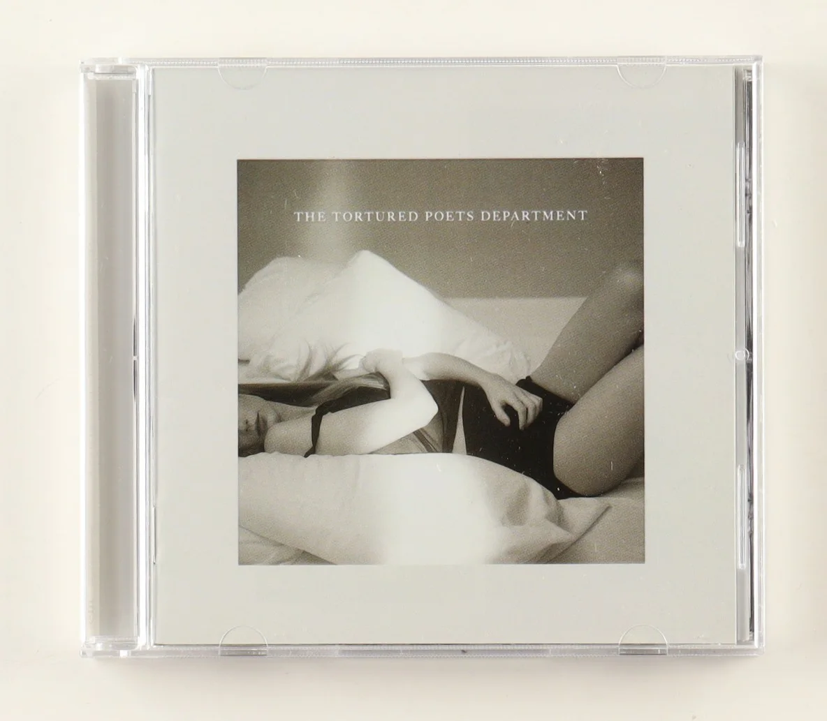 Taylor Swift Signed "The Tortured Poets Department" CD Album Insert (JSA), изображение 2