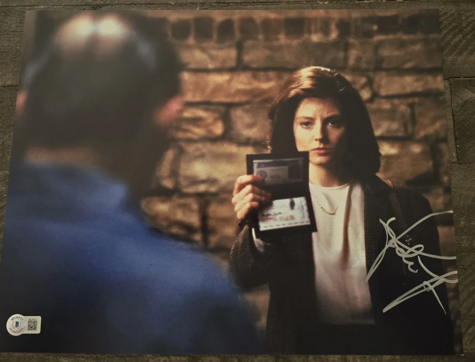 Jodie Foster — Jodie Foster Signed 11x14 Silence Of The Lambs Beckett
