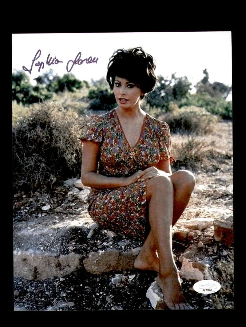 Sophia Loren — Sophia Loren JSA Coa Signed 8x10 Photograph Autographed