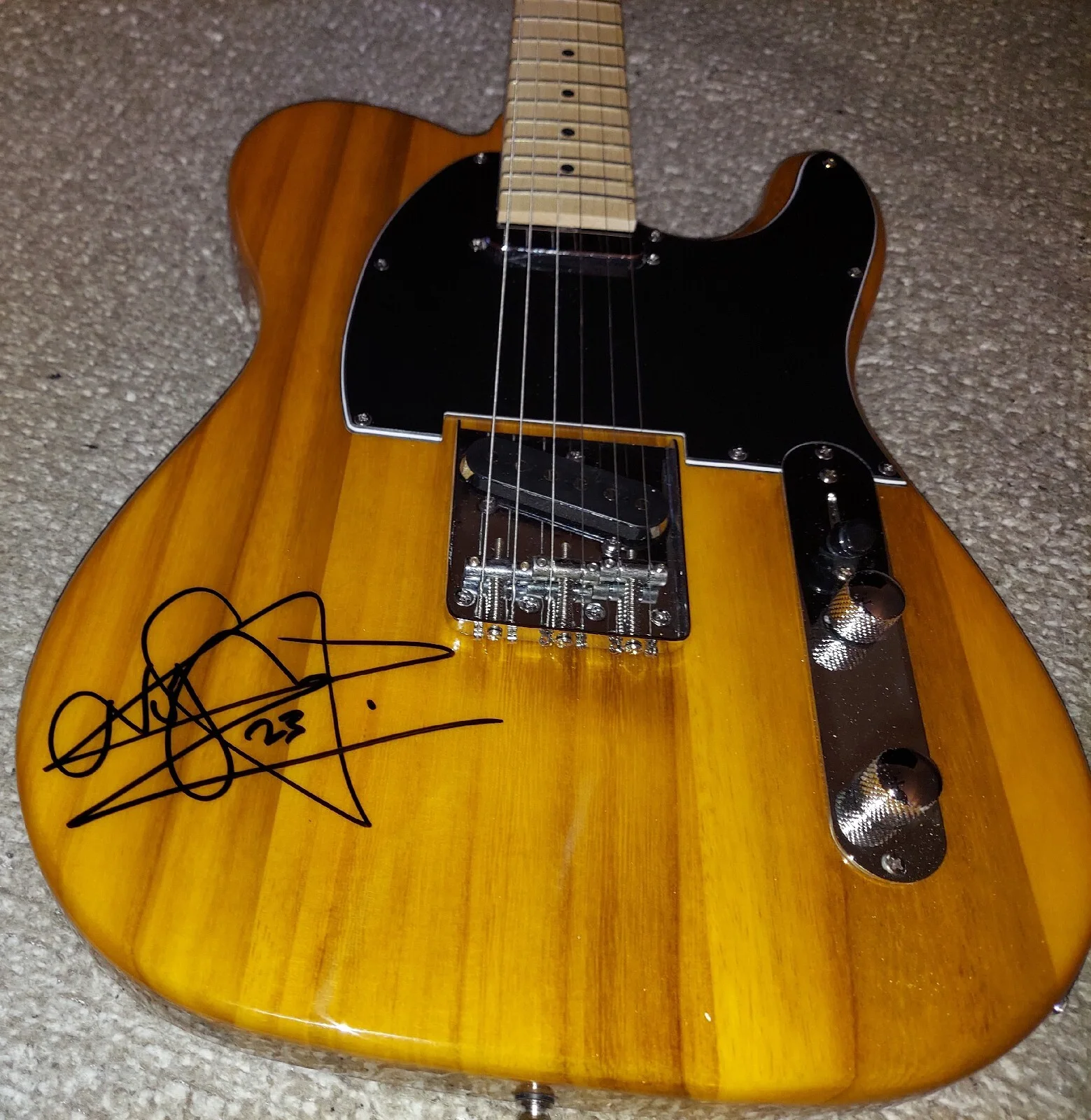 HIM VILLE VALO VV H.I.M. Signed TELECASTER GUITAR COA JSA CERTIFIED #YY61062, изображение 2