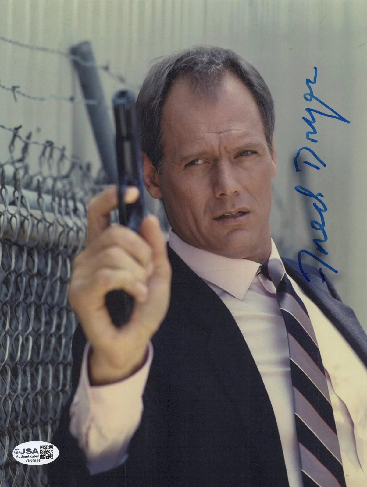 Fred Dryer — FRED DRYER Hand Signed HUNTER 8x10 Photo RICK Authentic Autograph JSA COA CERT