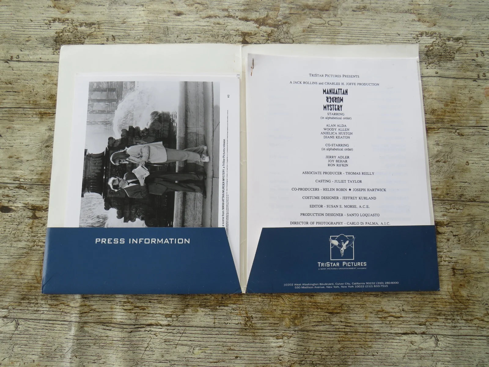 MANHATTAN MURDER MYSTERY GENUINE 1993 CINEMA FILM PRESS KIT Woody Allen 8 PHOTOS, изображение 2