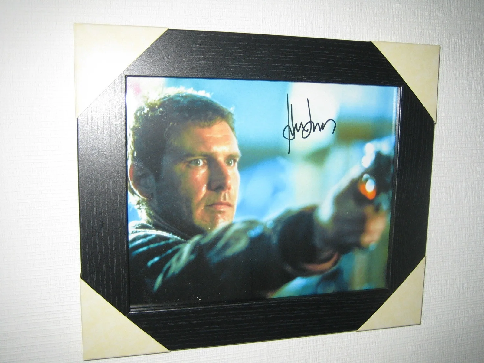 Harrison Ford Signed Photo 8x10 inches Framed with CoA, image 2