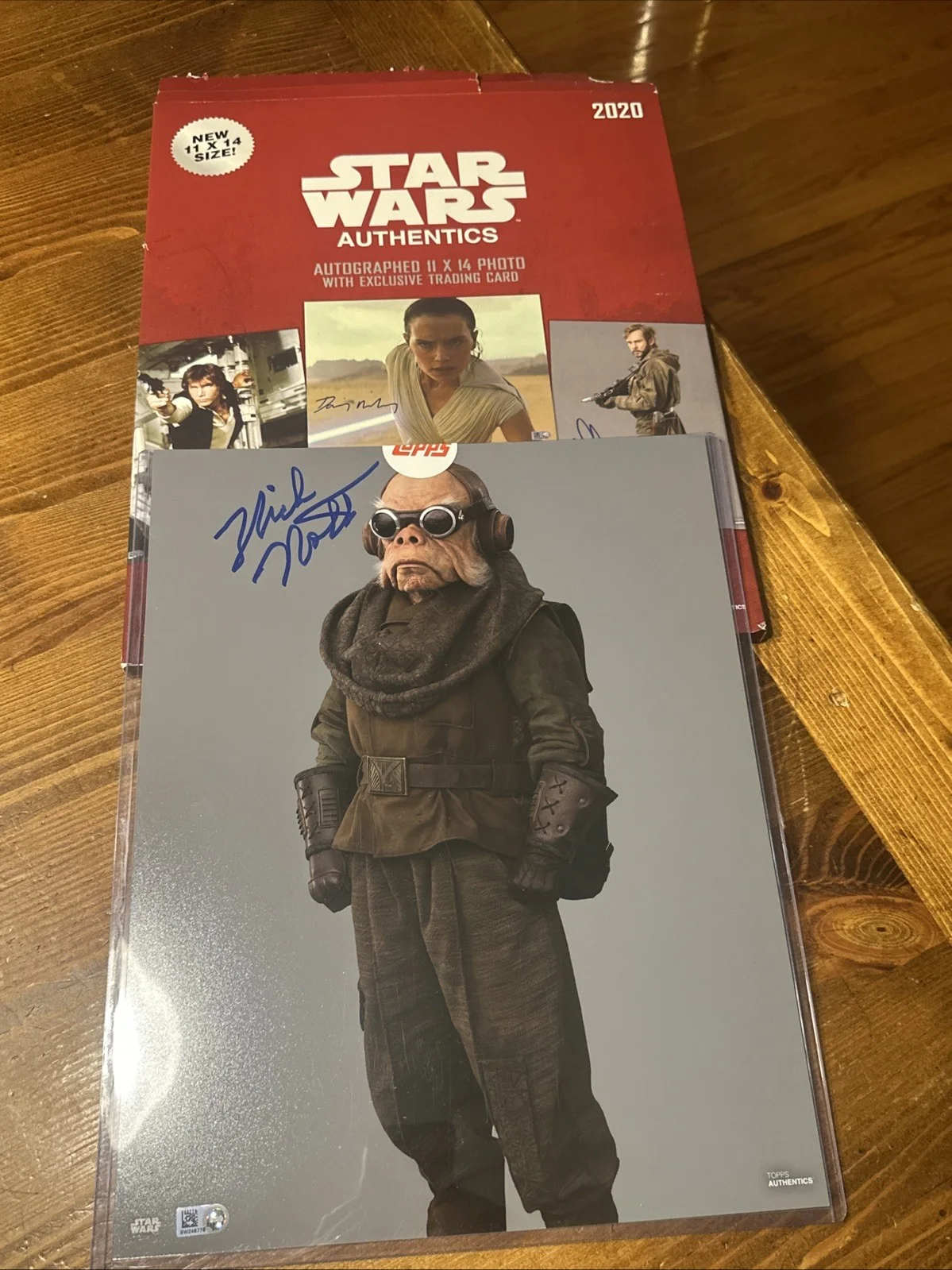 Nick Nolte — Nick Nolte Kuiil 11x14 Star Wars Topps Authentics Signed, image 4
