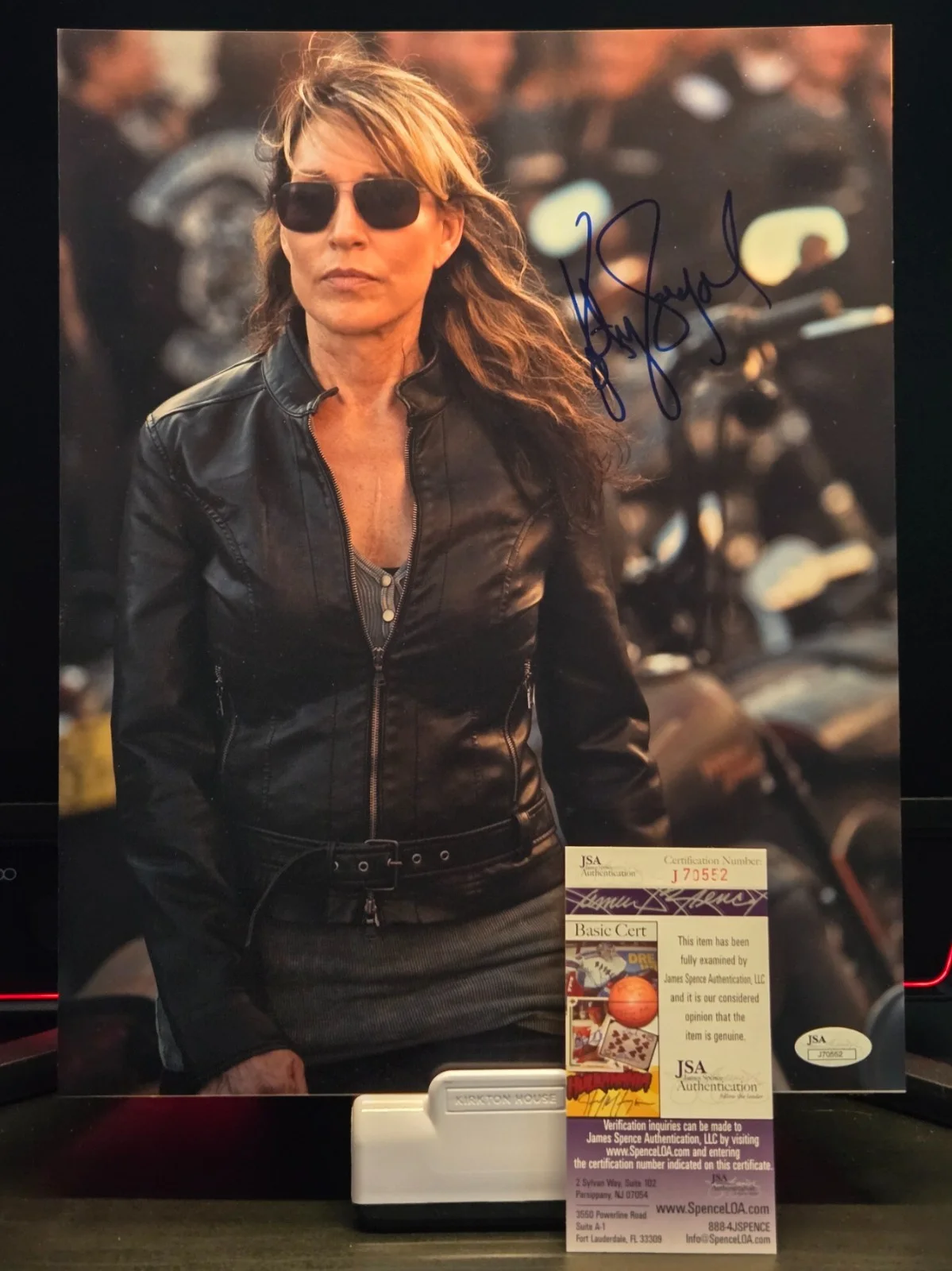 Katey Sagal — Katey Sagal Sons of Anarchy "Gemma Teller" Signed 11x14 Photo JSA Cert., изображение 3