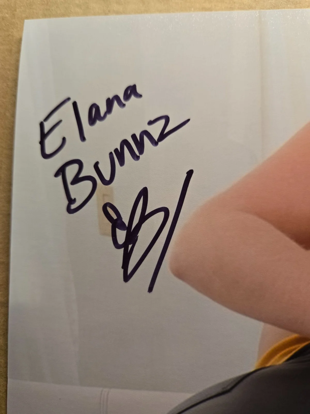 Elana Bunnz Signed 8x10 Photo, image 2