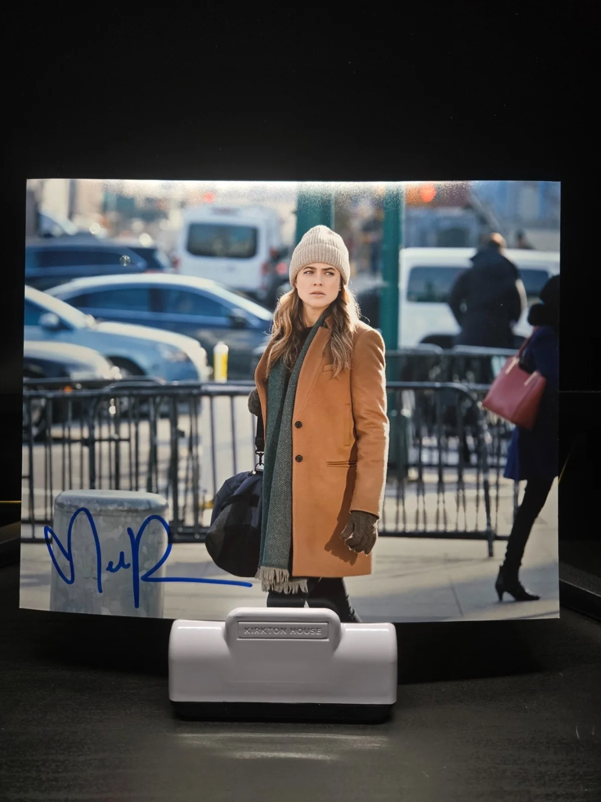 Melissa Roxburgh — Melissa Roxburgh Actress Manifest Signed 8x10 Photo