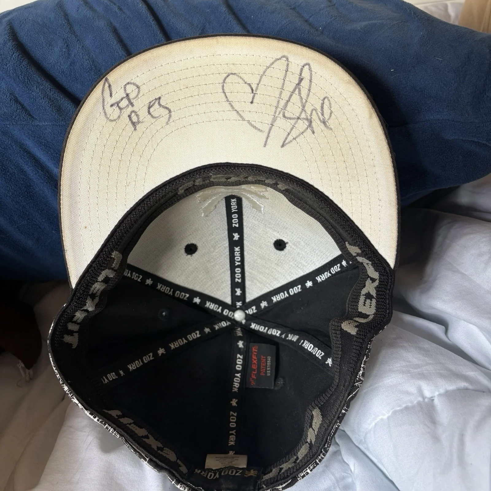 Goddess And She — zoo york hat Signed By Music Duo God Des And She