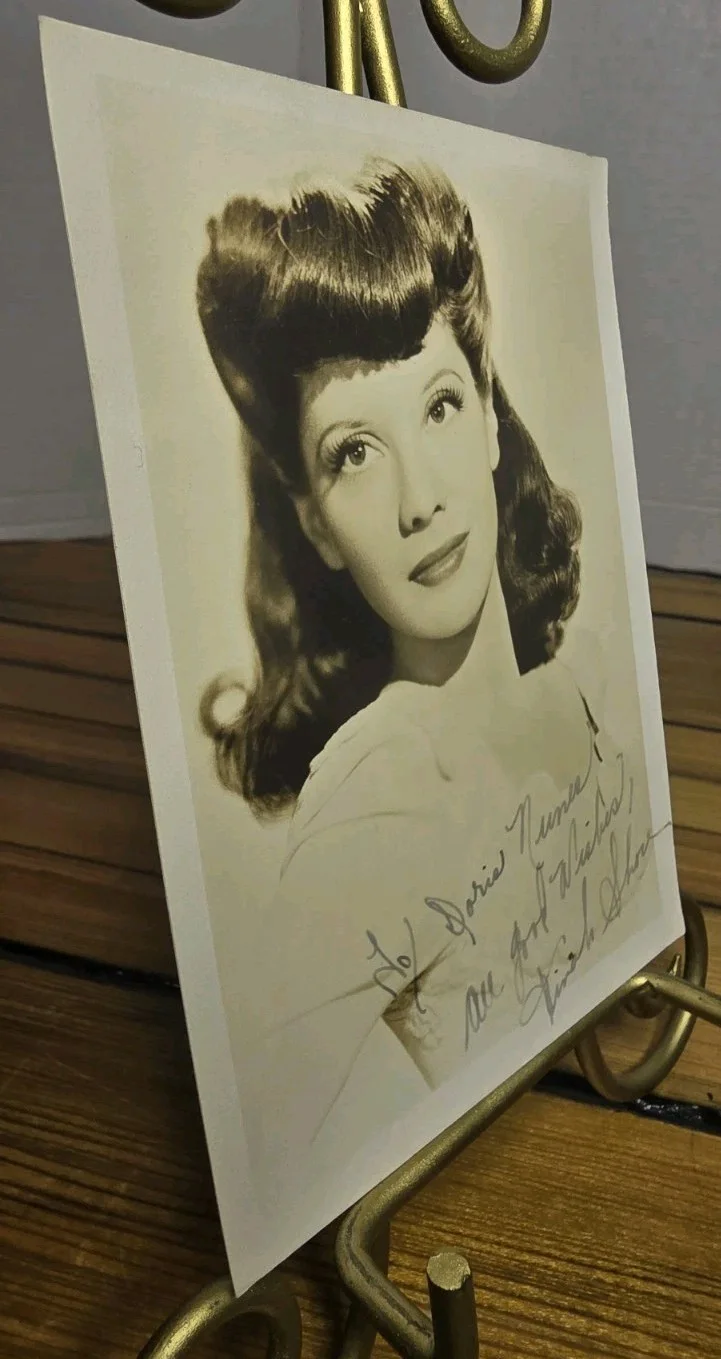 VINTAGE 1940s DINAH SHORE SIGNED 5x7 PHOTO Autograph Inscribed Big Band Singer, изображение 2