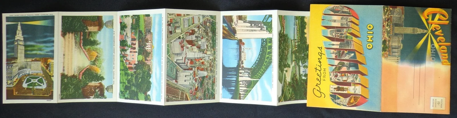 Vintage 1945 Greetings From Cleveland Ohio Postcard Foldout Souvenir Photos, изображение 4