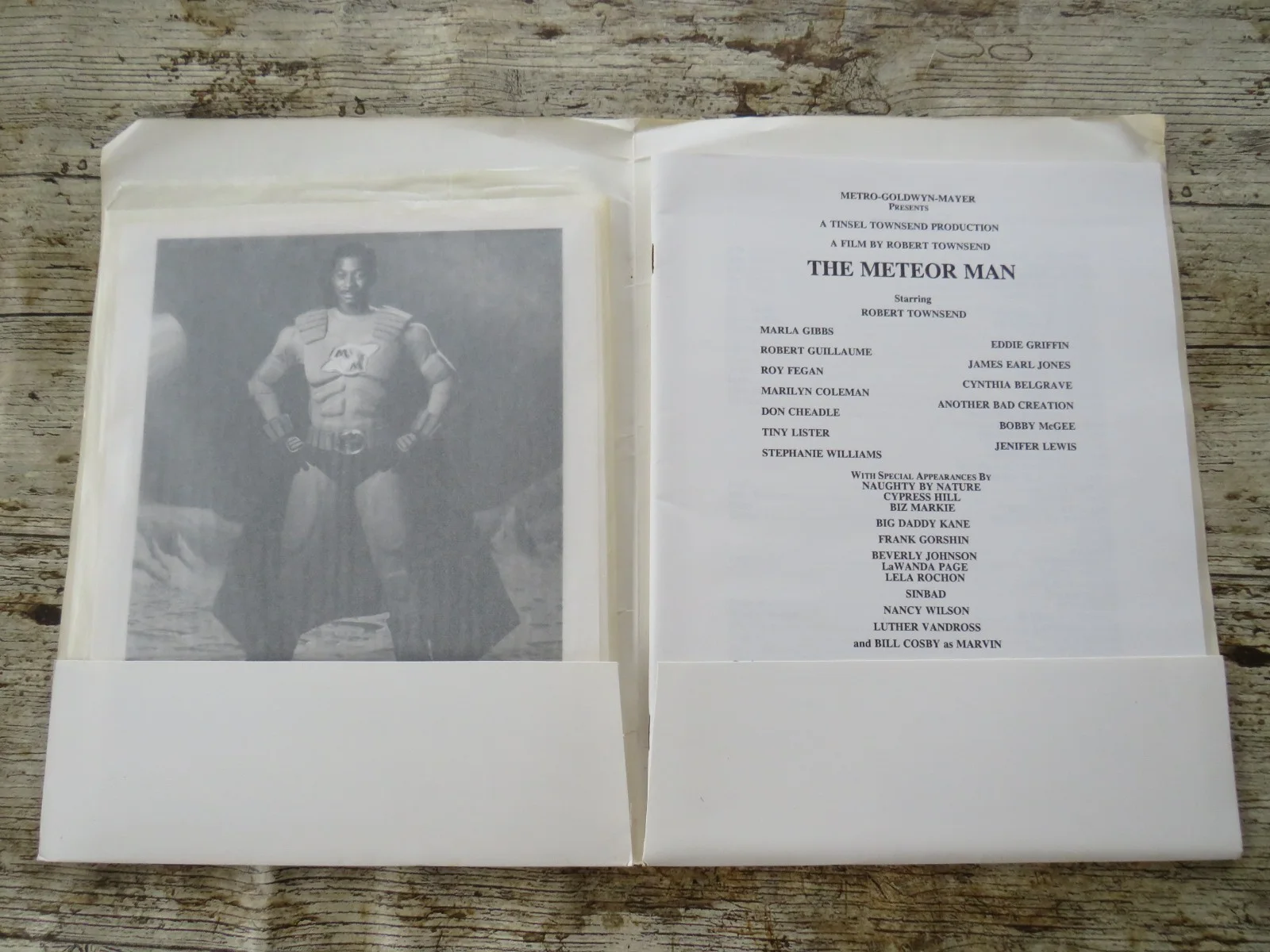 METEOR MAN ORIGINAL 1993 CINEMA FILM MOVIE PRESS KIT Robert Townsend 8 PHOTOS, изображение 2