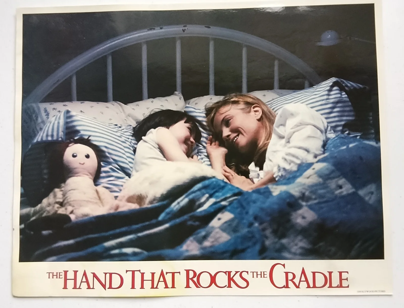 THE HAND THAT ROCKS THE CRADLE, SET OF 8 US LOBBY CARDS, 1992, изображение 3