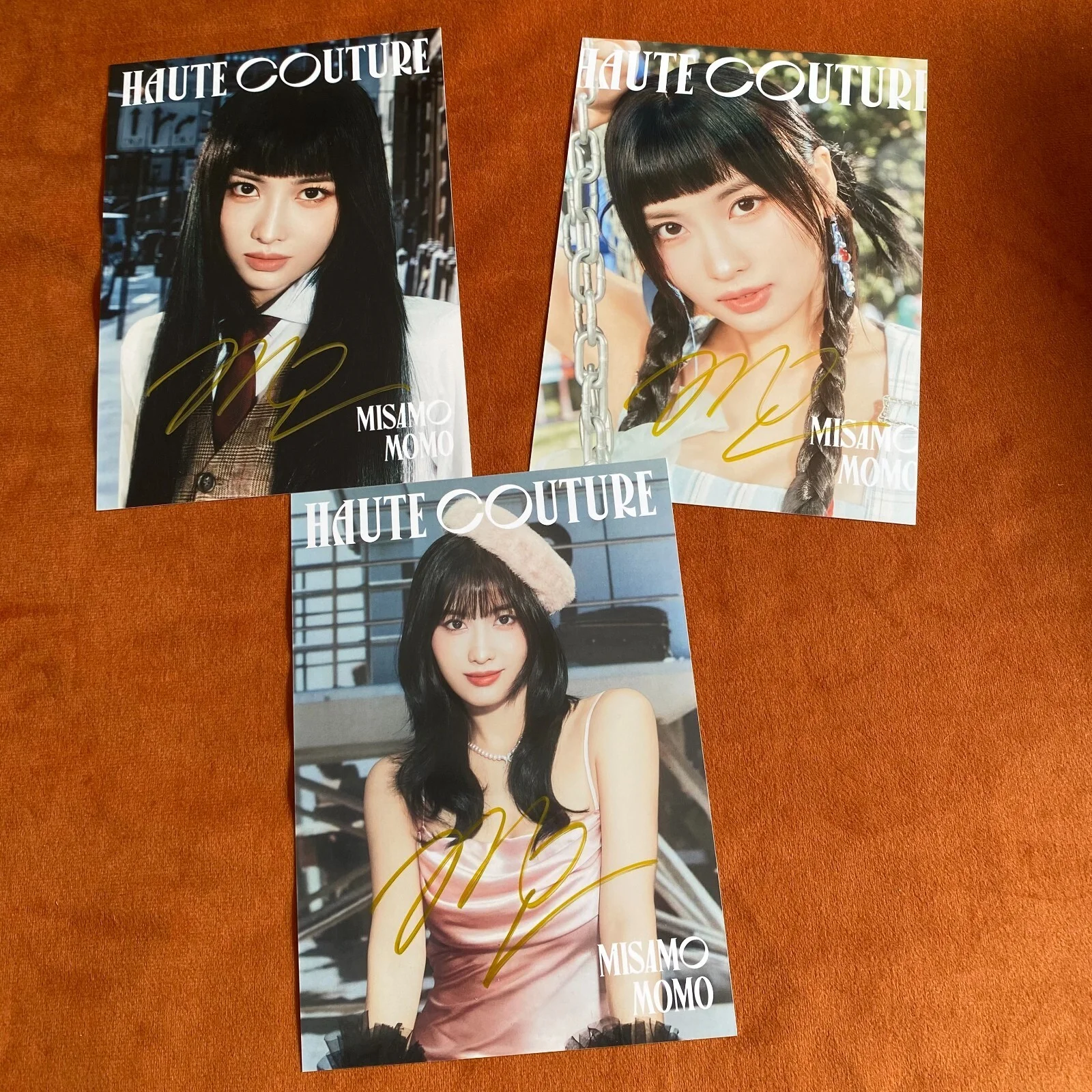 TWICE MOMO Autographed Signed Photo HAUTE COUTURE 4*6 KPOP Collection, изображение 2
