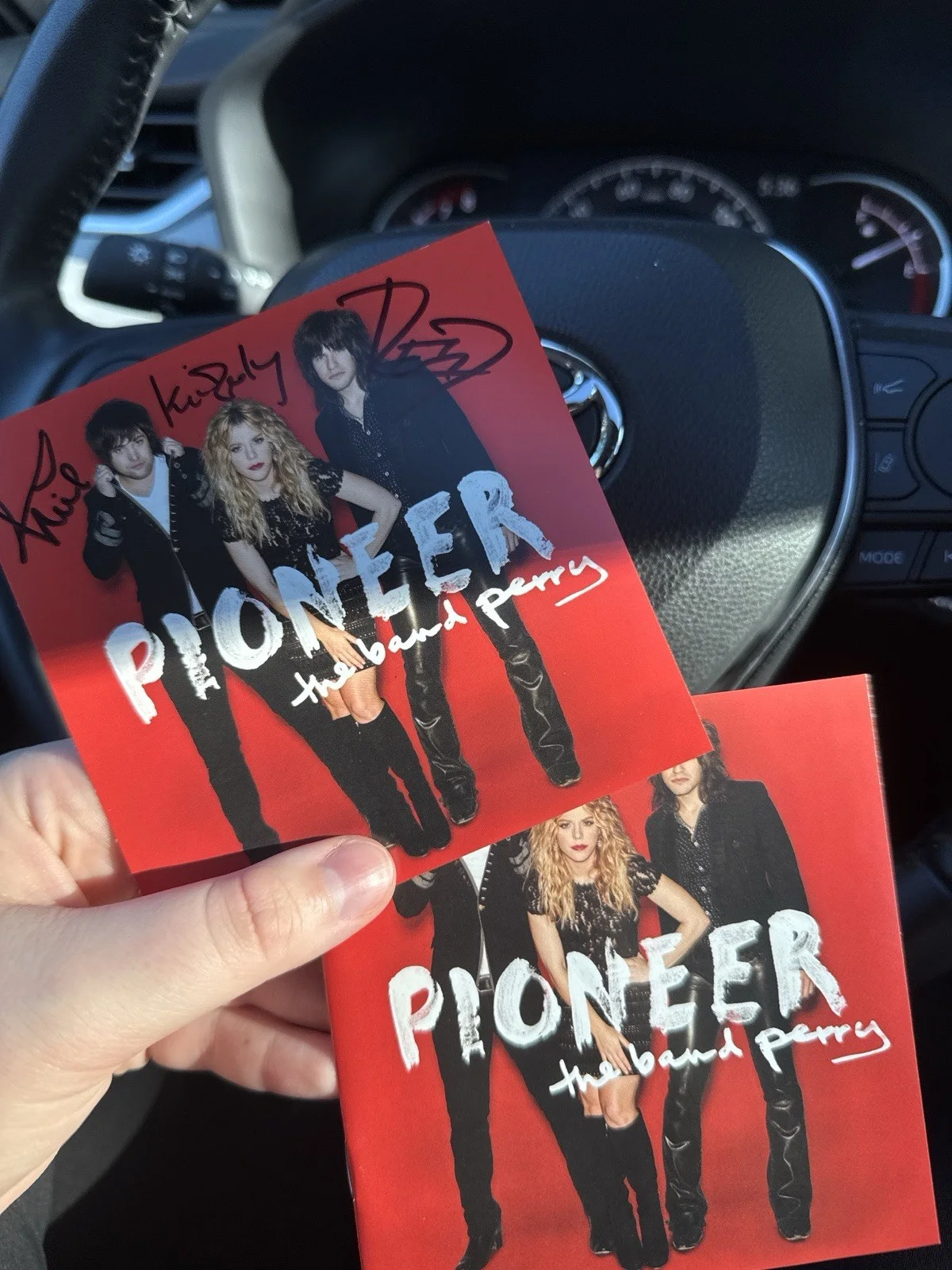 Pioneer by the Band Perry 2013 Signed Autographed CD, image 4