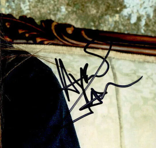 Avril Lavigne Signed Autographed 8x10 Photo Sk8tr BOI / Complicated / With JSA, изображение 2