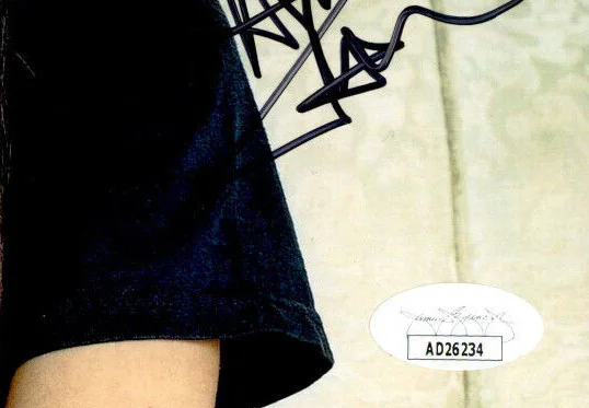 Avril Lavigne Signed Autographed 8x10 Photo Sk8tr BOI / Complicated / With JSA, изображение 3